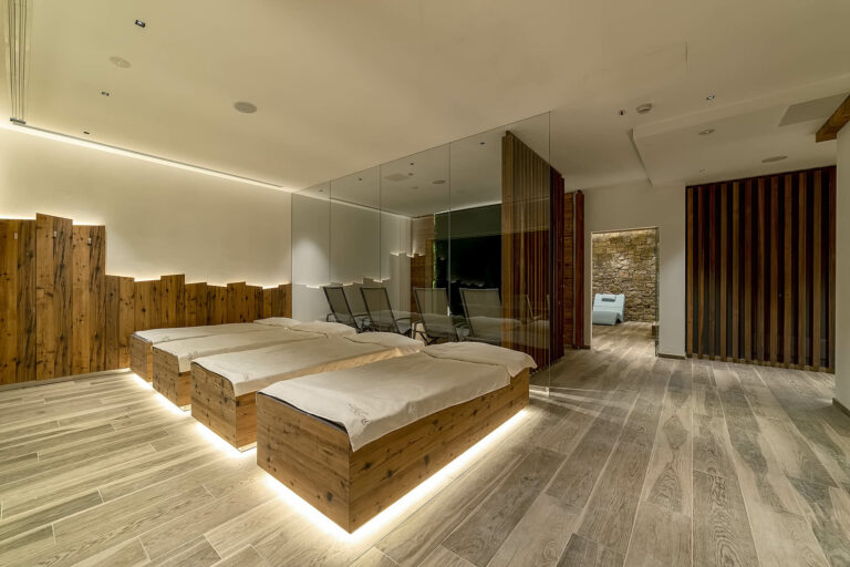 RELAX AL FIENO, HOTEL SHANDRANJ - LOC